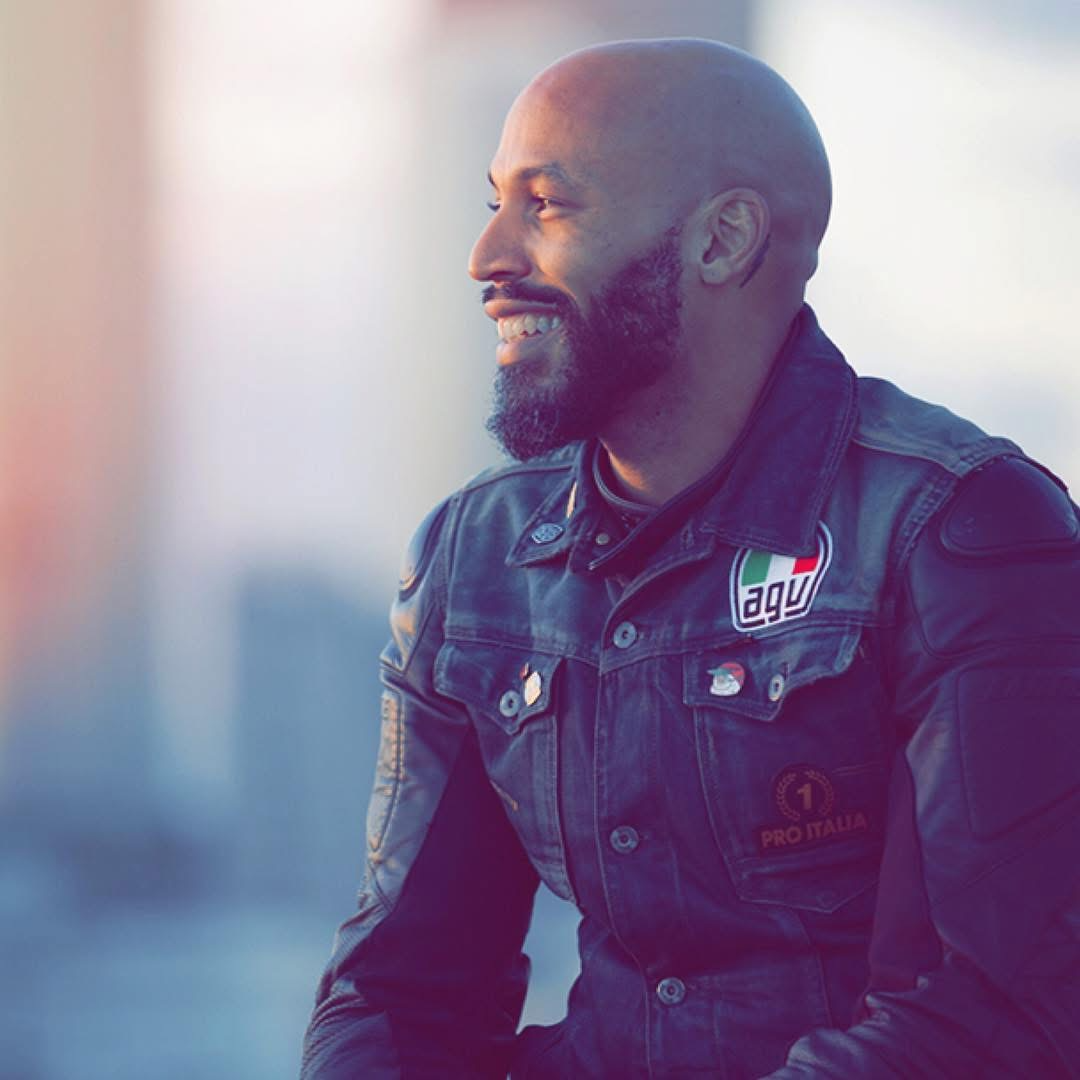 Children building strength